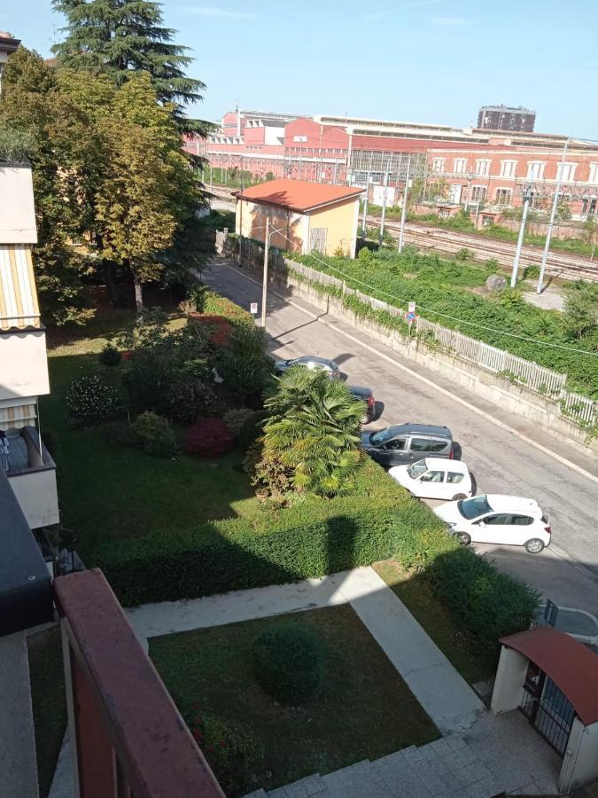 Da Vale E Teo Apartment Legnano Exterior photo