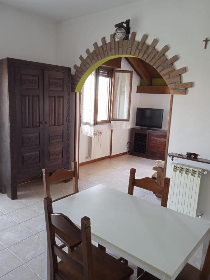 Da Vale E Teo Apartment Legnano Exterior photo